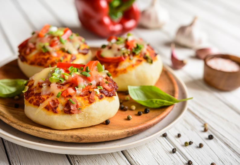 Mini-Pizzen mit Paprika